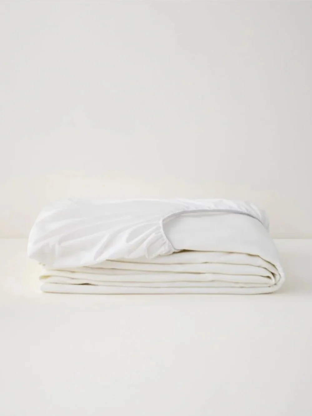Like NEW Dosaze Cooling Bamboo Waterproof Matress Protector ~ Size King